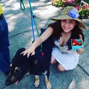 Meet your Posher, Renata